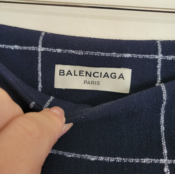 Balenciaga wool tweed skirt size 38 NWT with silver buttons - Picture 4 of 8